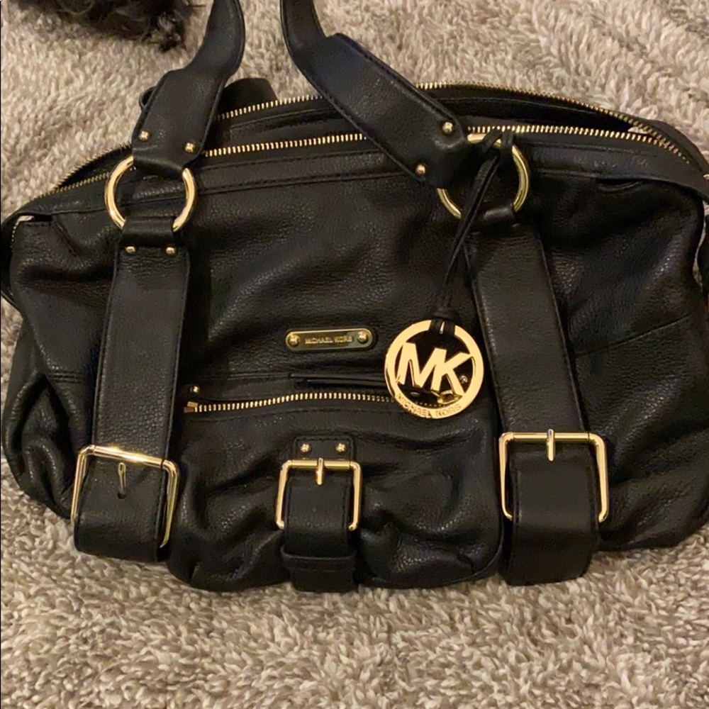 Michael kors shoulder bag